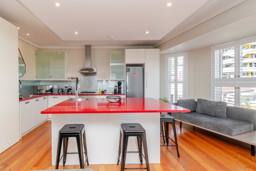 To Let 3 Bedroom Property for Rent in Sea Point Western Cape